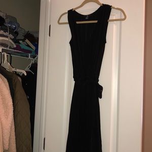 Black midi dress with tie!